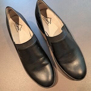 Cliffs by White Mountain Women's Hunton Cushion Heel Black Slip-On Shoes Sz 9 B4